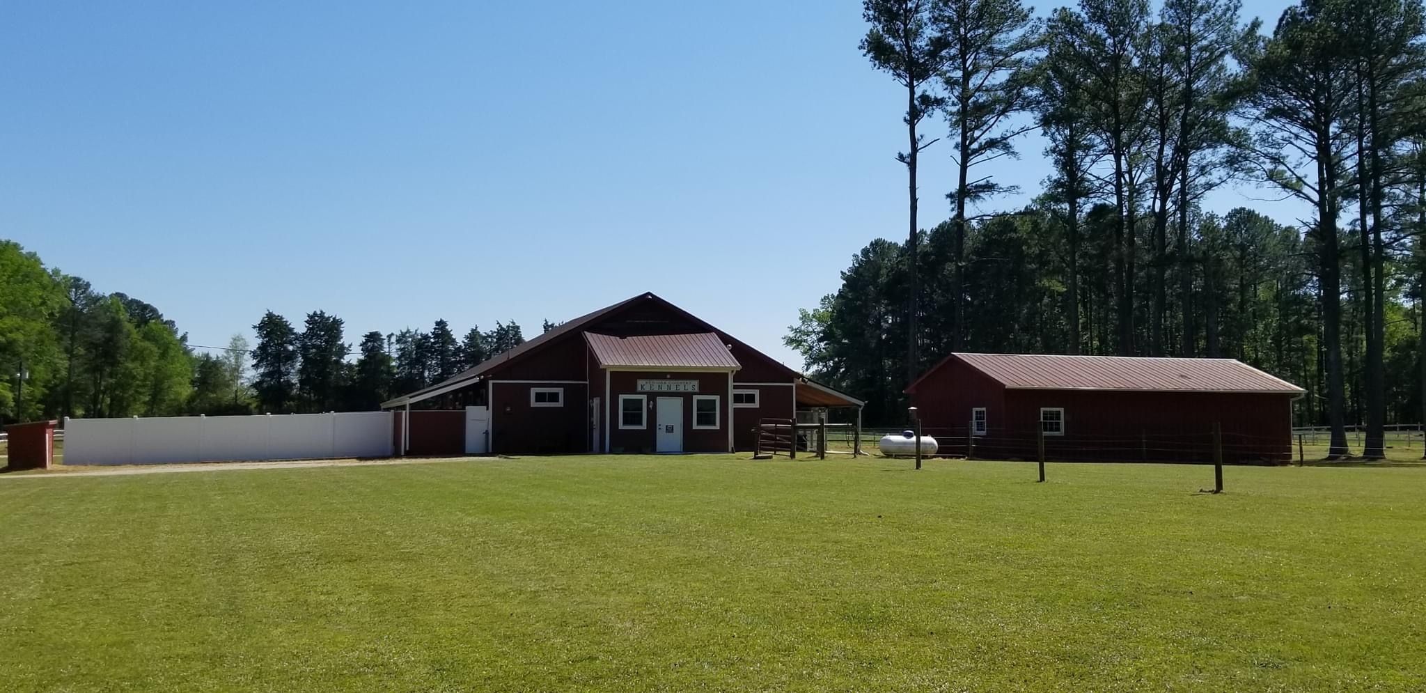 Red Oak Country Kennels